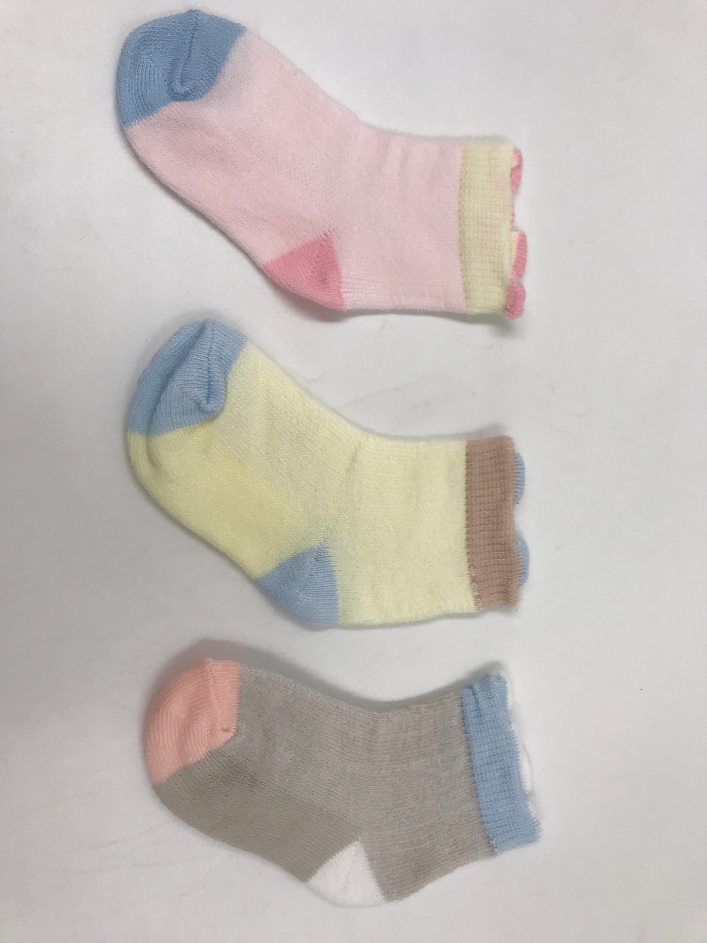 Enfant Organic Light Color Socks for 0-6/ 6-12/ 12-24 months