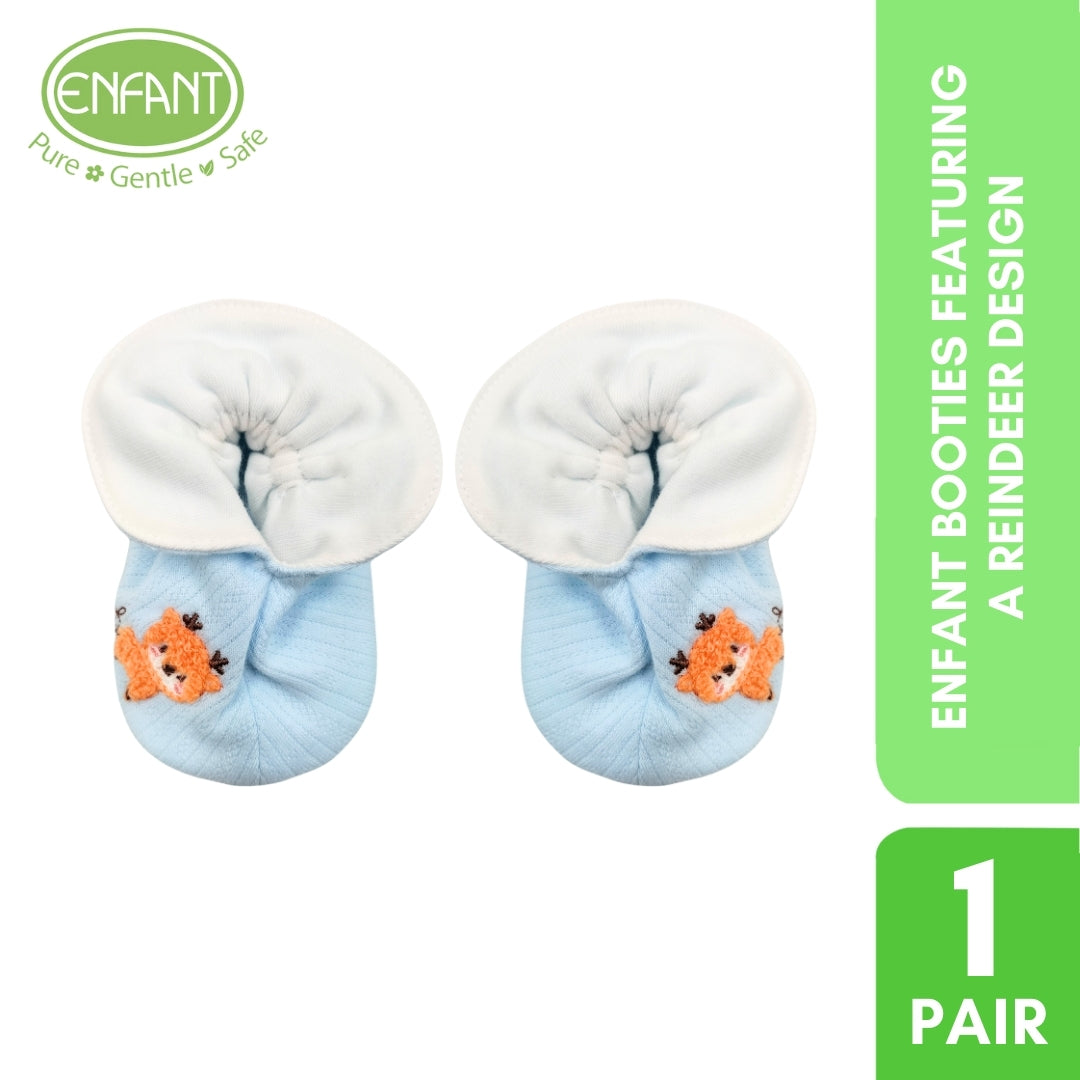 Enfant booties featuring a reindeer design